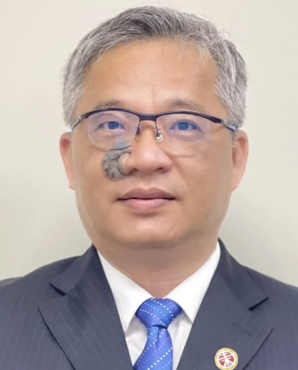 許引絃 - 鴻發工程顧問有限公司